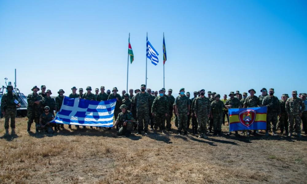 'Έβρεξε" φωτιά και ατσάλι στον Βόρειο Έβρο! "Παρμενίων 2021"-Αι ημέτεραι δυνάμεις αμύνονται του πατρίου εδάφους (Εικόνες & βίντεο)